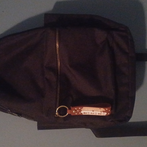 Keychain - Picture 8 of 8